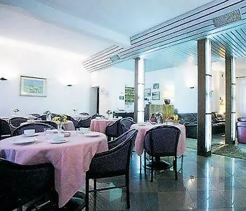 فندق Adria ميستر